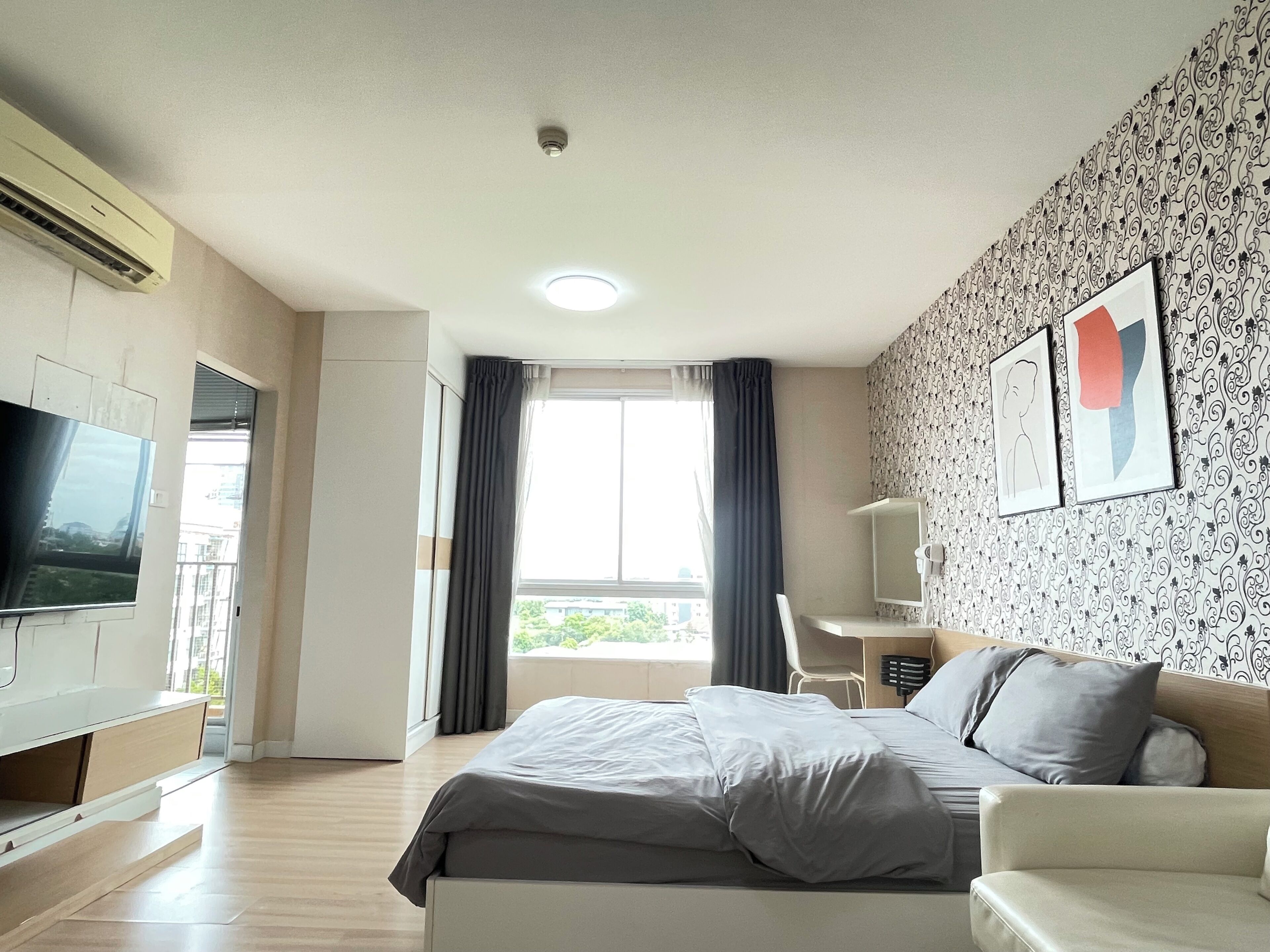 Condo, 1 Bedroom, Accessible, Balcony