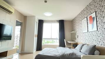 Condo, 1 Bedroom, Accessible, Balcony