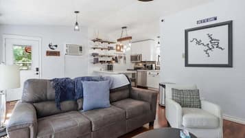 Smart TV, fireplace, video games