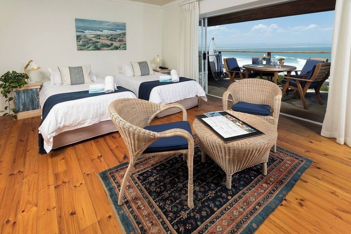 Deluxe Apartment, Beach View