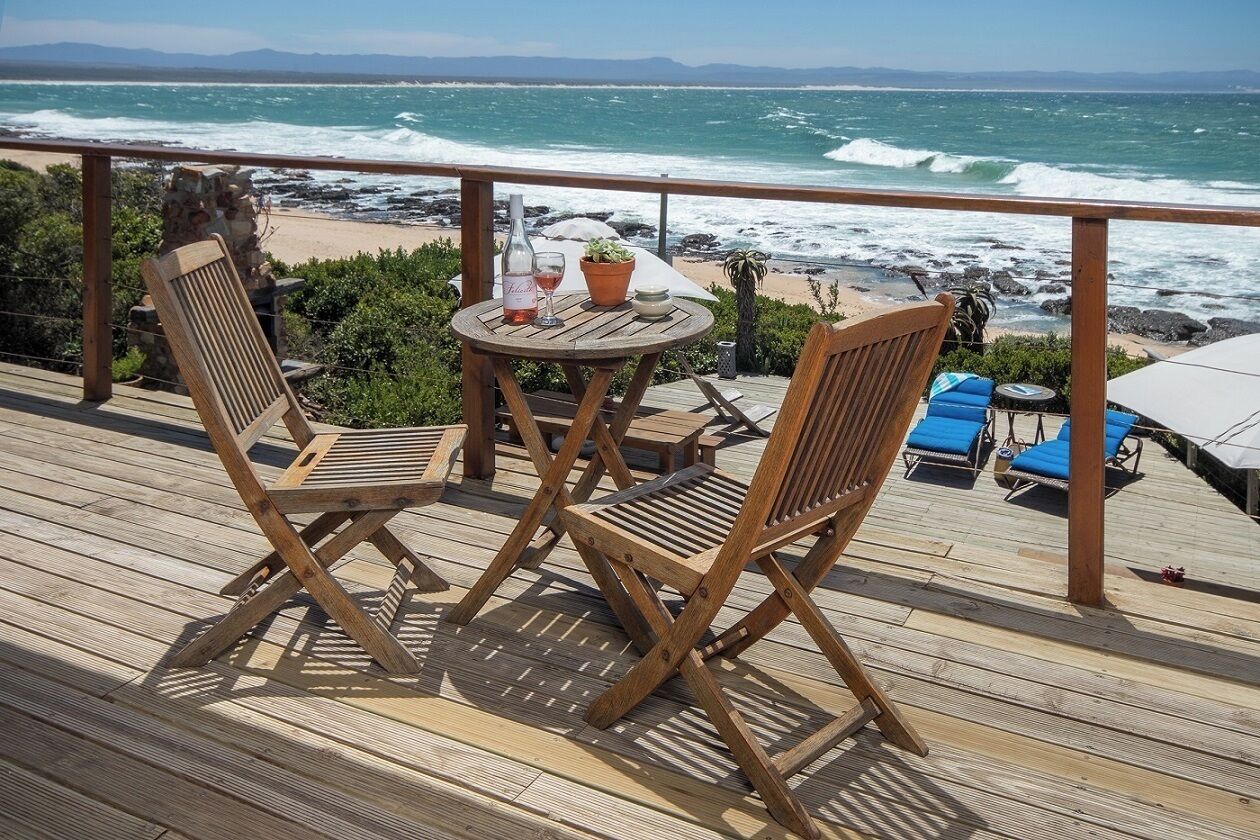 Deluxe Double Room, Beach View | Terrace/patio