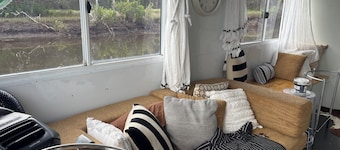 Barra 1- Peaceful double level house boat and tender