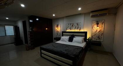 Gorgeous 1-bedroom apartment with AC in vibrant Islamabad