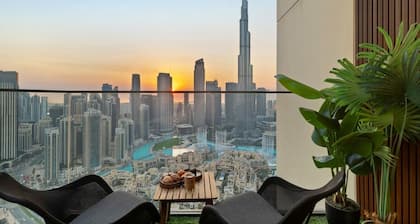 3BR Burj Khalifa View Pool & Gym