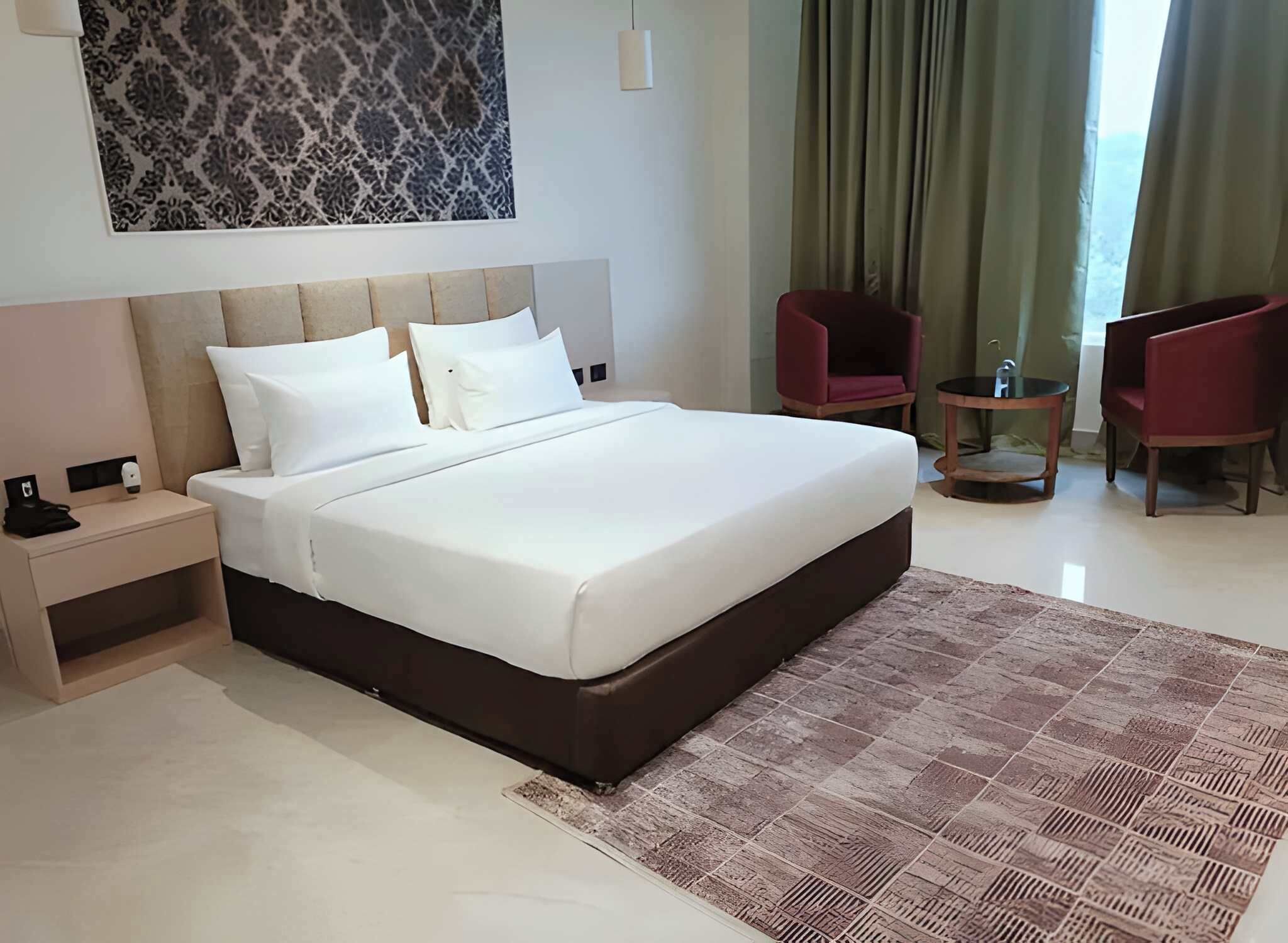 Deluxe Double Room | Free WiFi