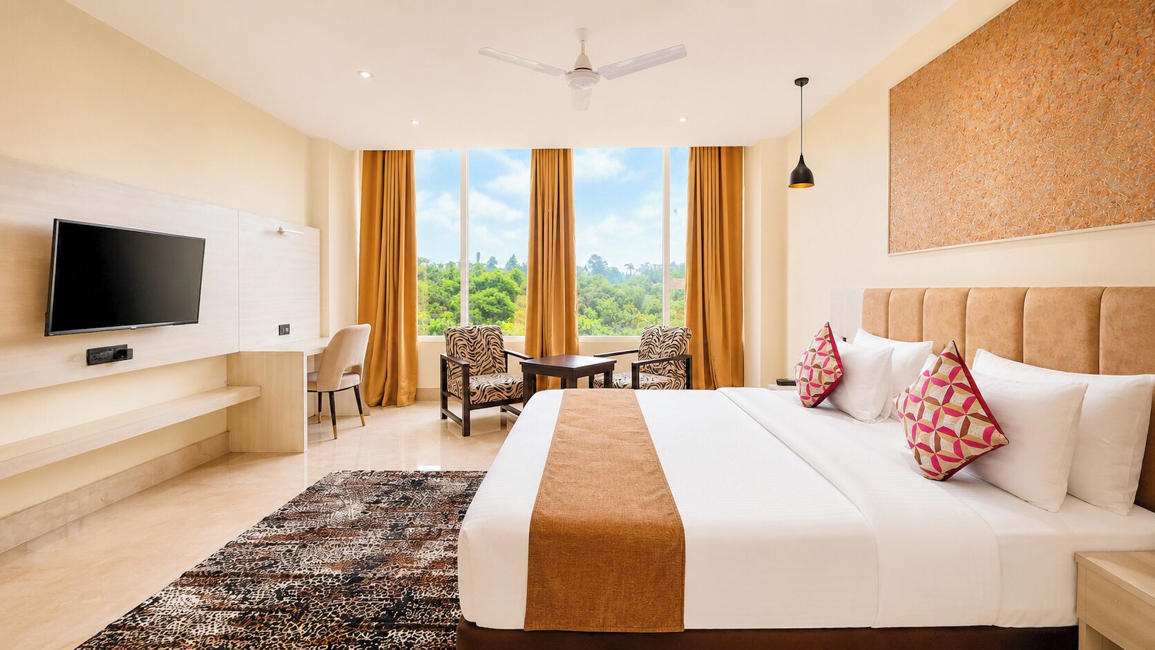 Deluxe Double Room | Free WiFi