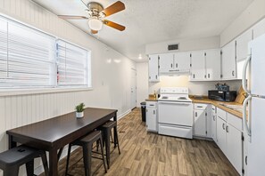 Fridge, microwave, oven, stovetop - Independence 2BR Apartment Near GEHA Field (Independence)