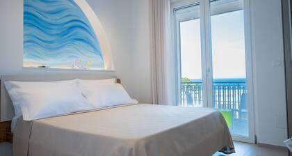 Lumina Rooms