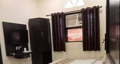 Hotel Sunder Palace