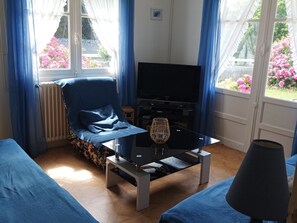 TV - House near the sea, pets allowed - 6 guests (Le Croisic)