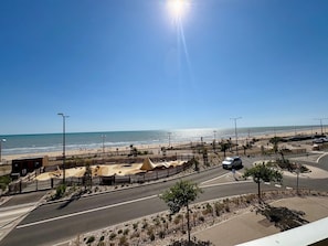 On the beach - Renovated apartment, sea view - 4 guests (Saint-Jean-de-Monts)