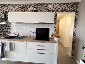 Coffee/tea maker, fridge, microwave, oven - Renovated apartment, sea view - 4 guests (Saint-Jean-de-Monts)
