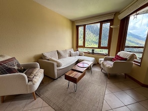 TV - Comfortable duplex apartment - 7 guests (Châtel)