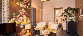 Host Stay - Little Marjorelle