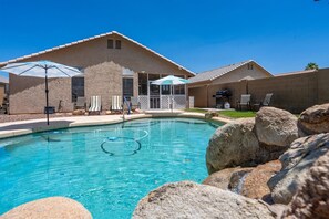 A heated pool - Arizona Desert Oasis w/ Heated Pool (Peoria)