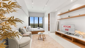 House - Free Housekeeping Visits During Your Stay - Stayshort - Studio in Dubai Land That Sleeps 3 Close to Global Village (Dubai)