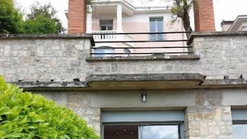 Comfort Apartment | Exterior