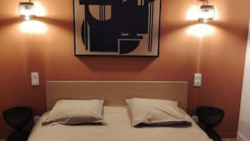 Comfort Apartment | Iron/ironing board, free WiFi
