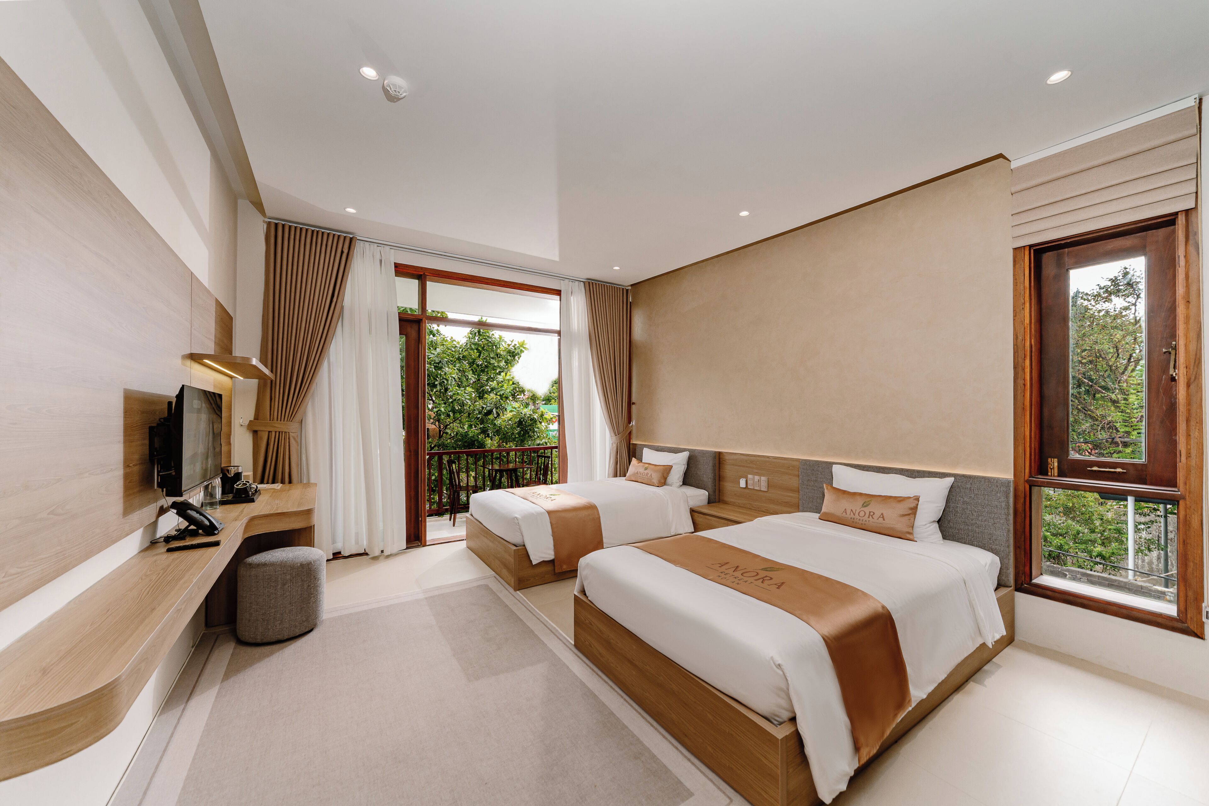 Suite Familiale, 3 chambres, vue ville | Literie de qualité supérieure, minibar, coffres-forts dans les chambres