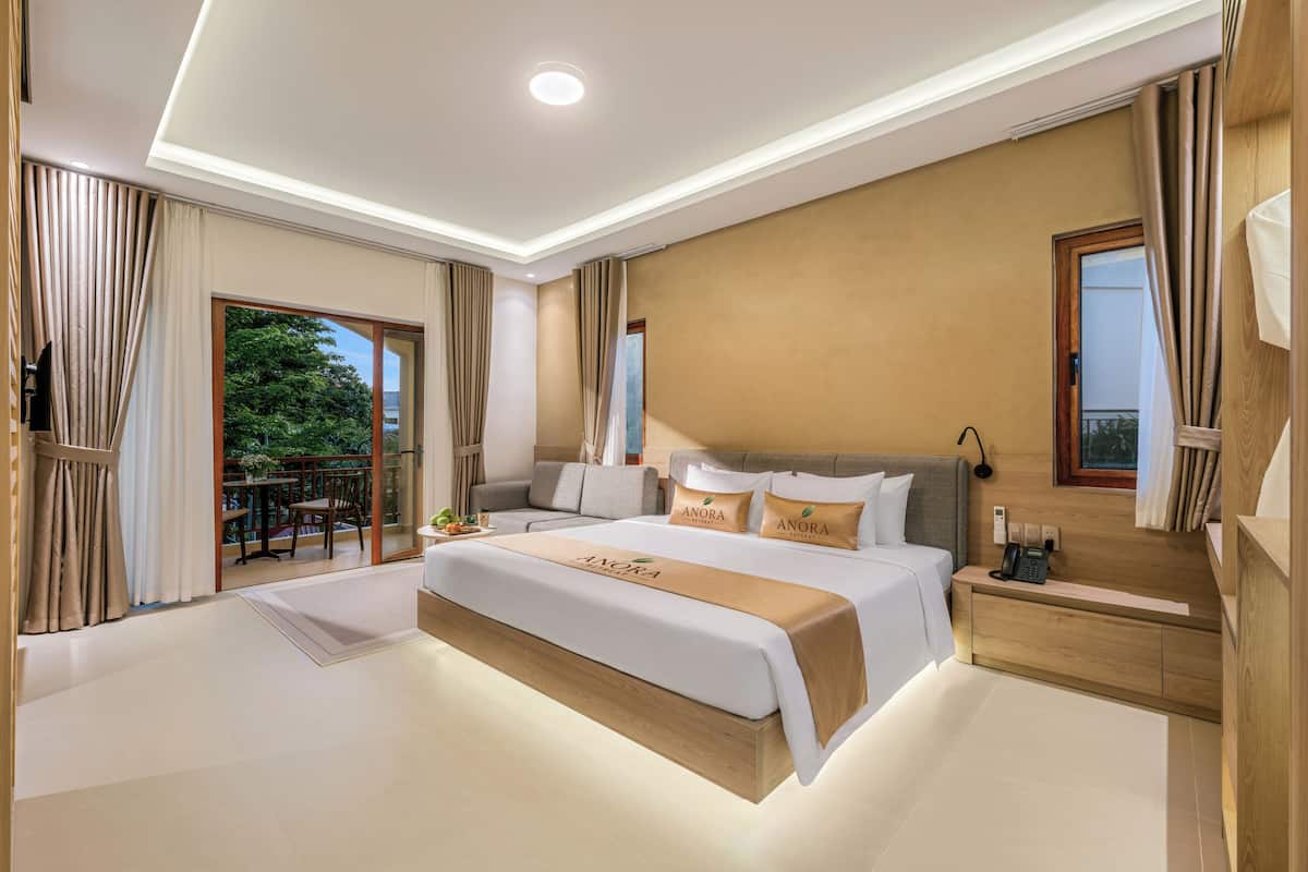 Executive Double Room, Balcony, Resort View | In-room safe, soundproofing, free WiFi