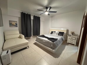 2 Schlafzimmer, Bügeleisen/Bügelbrett, Internetzugang, Bettwäsche