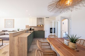 Dining - Marvelous apartment with sea view and in walking distance to the beach (Roquebrune-sur-Argens)
