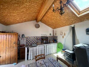 Dining - Vrbo Property (Coaraze)