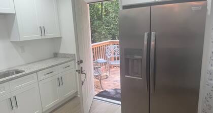 Cozy 1-BR/BA cottage in beautiful Stonecrest near I-20 & I-285, Arabia Mountain