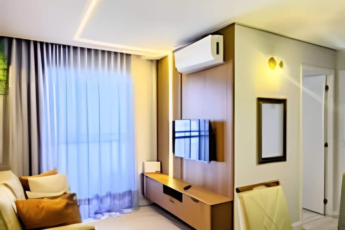 Basic Apartment | Living area