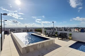 Apartamento básico | Piscina | Piscina externa