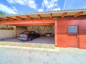 Apartment | Exterior - Two Bedroom Apartment With Terrace and Sea View (Krk)