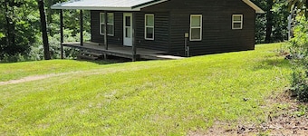 Secluded Private Beautiful Cabin in Mill Spring MO