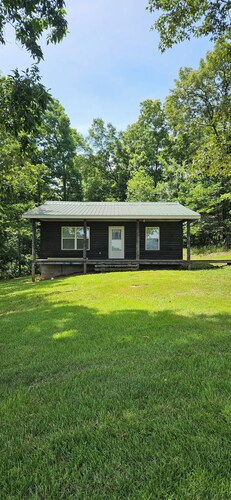 Fall Getaway Cabin Bordering Mark Twain National Forest w/Fire Pit & Trails