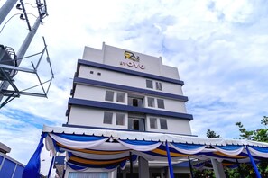 House | Exterior - Luxury Twin Stay With Free Wifi and Parking (Medan)