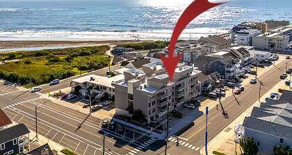 Steps to the Beach, 2-bedroom/2-bathroom Condo in North Wildwood