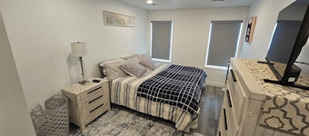 Steps to the Beach, 2-bedroom/2-bathroom Condo in North Wildwood