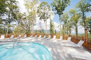 Pool - *Spacious 3BD w/ Hot Tub + POOL Access + Jacuzzis* (Sevierville)