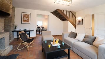 Apartment | Living room