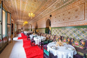 Tempat makan