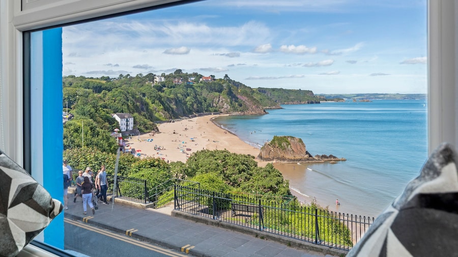 North Beach Sea View - Close to Town and Seafront