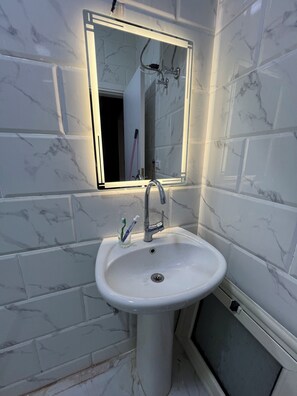 Luxury Apartment, Balcony, Beach View | Bathroom - La bela resort apartment (Red Sea Governorate)