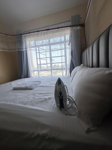 LizCon Villa 2Bedroom Makasembo Estate