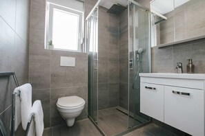 Apartment | Badezimmer