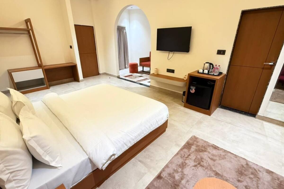 Executive Double or Twin Room, Mountain View | Free WiFi