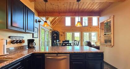 Townside Timber 3bd Retreat
