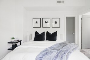 Room - New Listed North Scottsdale Residence (Scottsdale)