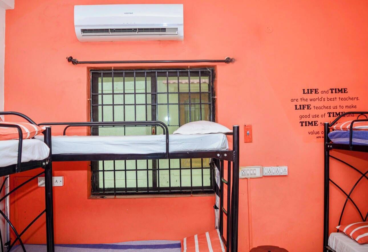 Shared Dormitory | Iron/ironing board