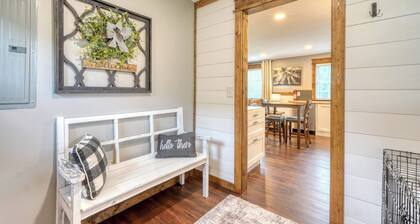 Perfect 2-bedroom cabin in Suches for a cozy mountain escape