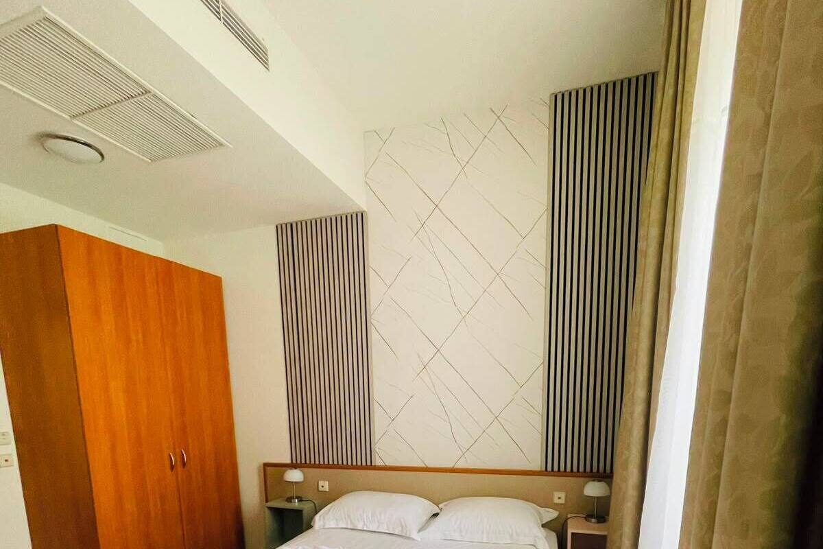 Habitación doble, vistas al jardín | Wifi gratis y ropa de cama