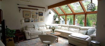 Carole's Place- 2BR/2BA in Edgartown, Pool & Bikes